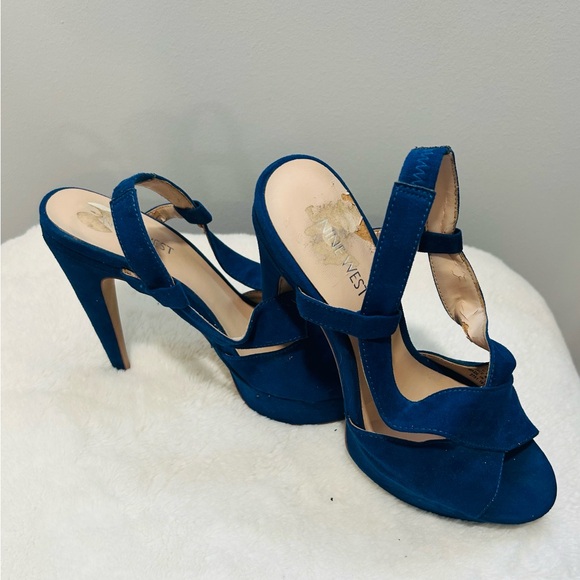 Nine West heels, shoes, size 7, blue, heel 5”, Worn once, good condition. - Picture 1 of 10